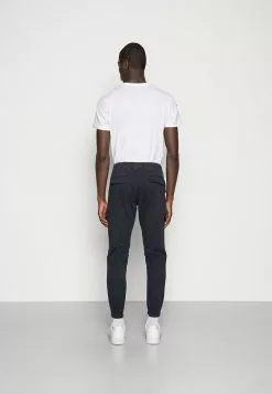 INDICODE JEANS LEVI - Pantalon Cargo - Navy -INDICODE JEANS Boutique c04cd072a4434156a31e2c4a6f289987