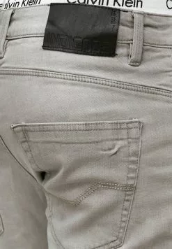 INDICODE JEANS CUBA CADEN - Short En Jean - Grau -INDICODE JEANS Boutique c149ab1e9ff6446ba200050cddde8e5e