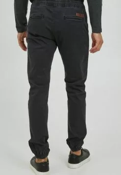 INDICODE JEANS IDBRONTUS - Jeans Fuselé - Black -INDICODE JEANS Boutique c15ea3a404fe44b0b3dd6ce0d50e4504