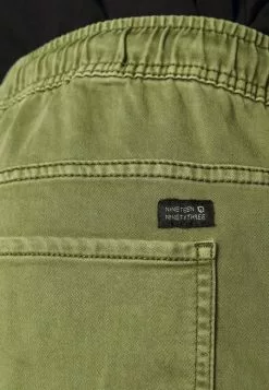 INDICODE JEANS BARKS - Pantalon Cargo - Army 11 INDICODE JEANS BARKS - Pantalon Cargo - Army -INDICODE JEANS Boutique c42036bb1acc4ea0a19dadcd6e0c57b6