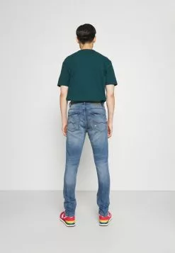 INDICODE JEANS EDWARDS - Jean Slim - Rub Bleach -INDICODE JEANS Boutique c6eb072e12b44f5392e7d8da9b568c32