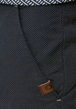 INDICODE JEANS Short - Navy -INDICODE JEANS Boutique c8782e5f1854446892f0552246d4851d