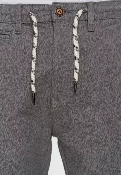 INDICODE JEANS STEPHENSON - Short - Pewter -INDICODE JEANS Boutique ca5ed573d9804ebb91505e35b48c2718