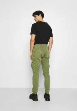 INDICODE JEANS BARKS - Pantalon Cargo - Army 8 INDICODE JEANS BARKS - Pantalon Cargo - Army -INDICODE JEANS Boutique cbd5e91092fe4356926eb84a3b5de6b0
