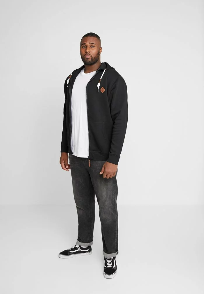 INDICODE JEANS QUINBY PLUS - Sweat à Capuche Zippé - Black 2 INDICODE JEANS QUINBY PLUS - Sweat à Capuche Zippé - Black – Image 2