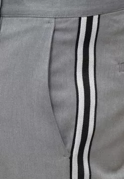 INDICODE JEANS Short - Grey -INDICODE JEANS Boutique ce309ce85ee84a6fba8068a8aaf70063