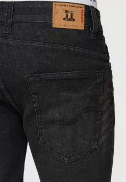INDICODE JEANS ROBERTS - Short En Jean - Black -INDICODE JEANS Boutique cf5114fccf1a4e238b871bc1d50ca57d