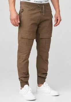INDICODE JEANS DENNIS - Pantalon Cargo - Cub 11 INDICODE JEANS DENNIS - Pantalon Cargo - Cub -INDICODE JEANS Boutique d1017425f8e048e38d867f5971e4be1d