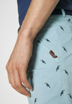 INDICODE JEANS ASHFIELD - Short - Blue Wave -INDICODE JEANS Boutique d13d2dd04eb44706a644358509e15c96