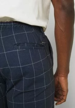 INDICODE JEANS NEW EBERLEIN EXCLUSIV - Pantalon Classique - Blue 10 INDICODE JEANS NEW EBERLEIN EXCLUSIV - Pantalon Classique - Blue -INDICODE JEANS Boutique d4db8600d39a4c0ea1993f336a63b8b2