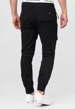 INDICODE JEANS DENNIS - Pantalon Cargo - Black -INDICODE JEANS Boutique d8c8b774cb0947f8802f739a703e9912