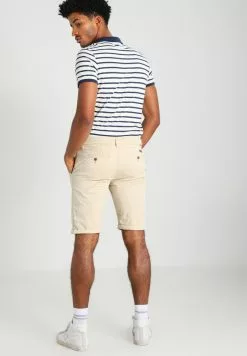 INDICODE JEANS CONER - Short - Fog -INDICODE JEANS Boutique d8cbd09c6b5d4bcea054cf3138a7c1f9