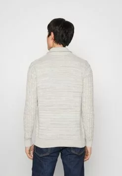 INDICODE JEANS RUFUS - Pullover - White Asparagus 8 INDICODE JEANS RUFUS - Pullover - White Asparagus -INDICODE JEANS Boutique d8e564250bac41a697870b3345c6a6df