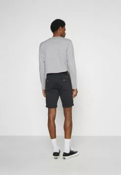 INDICODE JEANS KAISER CHINO EXCLUSIV - Short - Black -INDICODE JEANS Boutique e485883b4d5545479dc64f06fedc9ddd