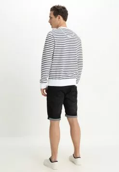 INDICODE JEANS KADEN - Short En Jean - Black -INDICODE JEANS Boutique e62f226c15484dc5a60c980c3db63d30