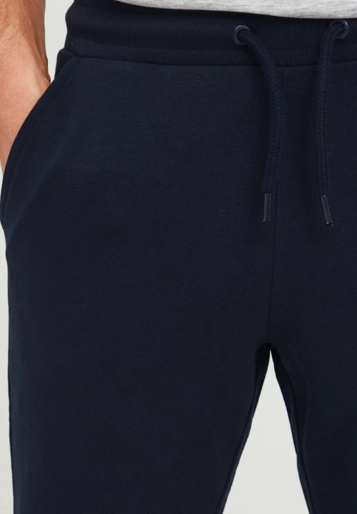 INDICODE JEANS IDKENNAN - Short - Navy 4 INDICODE JEANS IDKENNAN - Short - Navy – Image 4