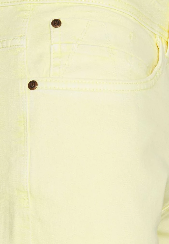 INDICODE JEANS MCINTOSH - Short En Jean - Pale Banana 3 INDICODE JEANS MCINTOSH - Short En Jean - Pale Banana – Image 3