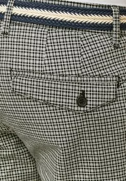 INDICODE JEANS Short - Black -INDICODE JEANS Boutique f6505733962248fd90b5a44ca2c57f48